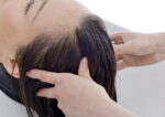 40代の髪がきれいに見えるヘアケア。ツヤとまとまりを取り戻す日々の習慣